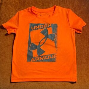 Under Armour Short Sleeve Logo Tee in Orange